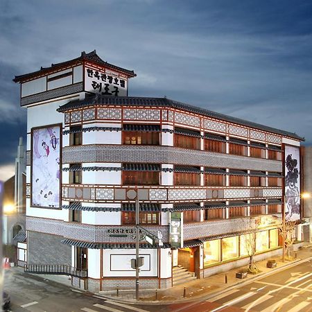 Jeonju Hanok Taejogung Hotel Экстерьер фото